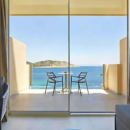 Szálloda Invisa Club Cala Santa Eularia des Riu
