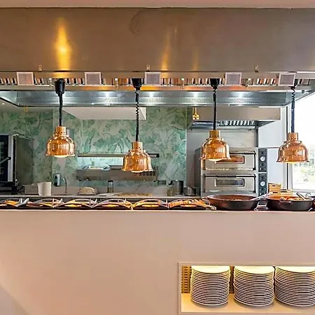 Invisa Club Cala Szálloda 4*