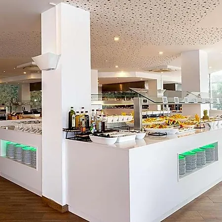 Invisa Club Cala Santa Eularia des Riu