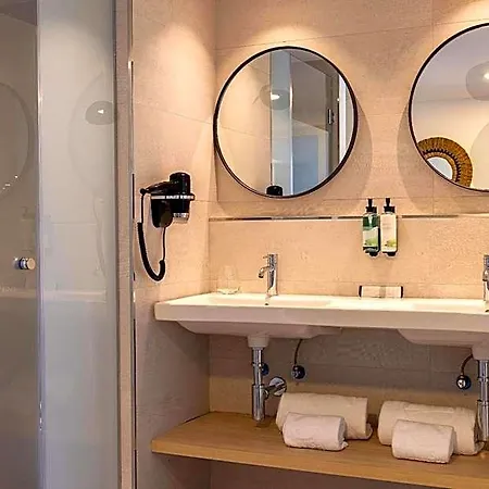 Invisa Club Cala 4*