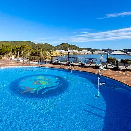 Invisa Club Cala 4* Santa Eularia des Riu