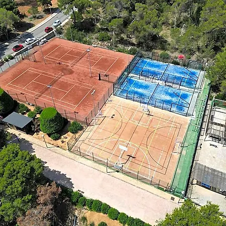 Invisa Club Cala Szálloda Santa Eularia des Riu