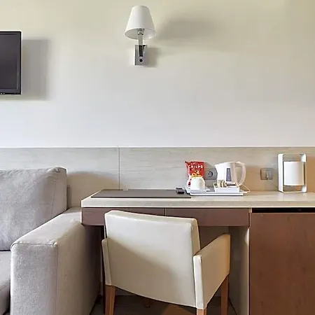 Invisa Club Cala Szálloda 4*