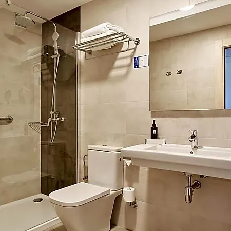 Szálloda Invisa Club Cala Santa Eularia des Riu